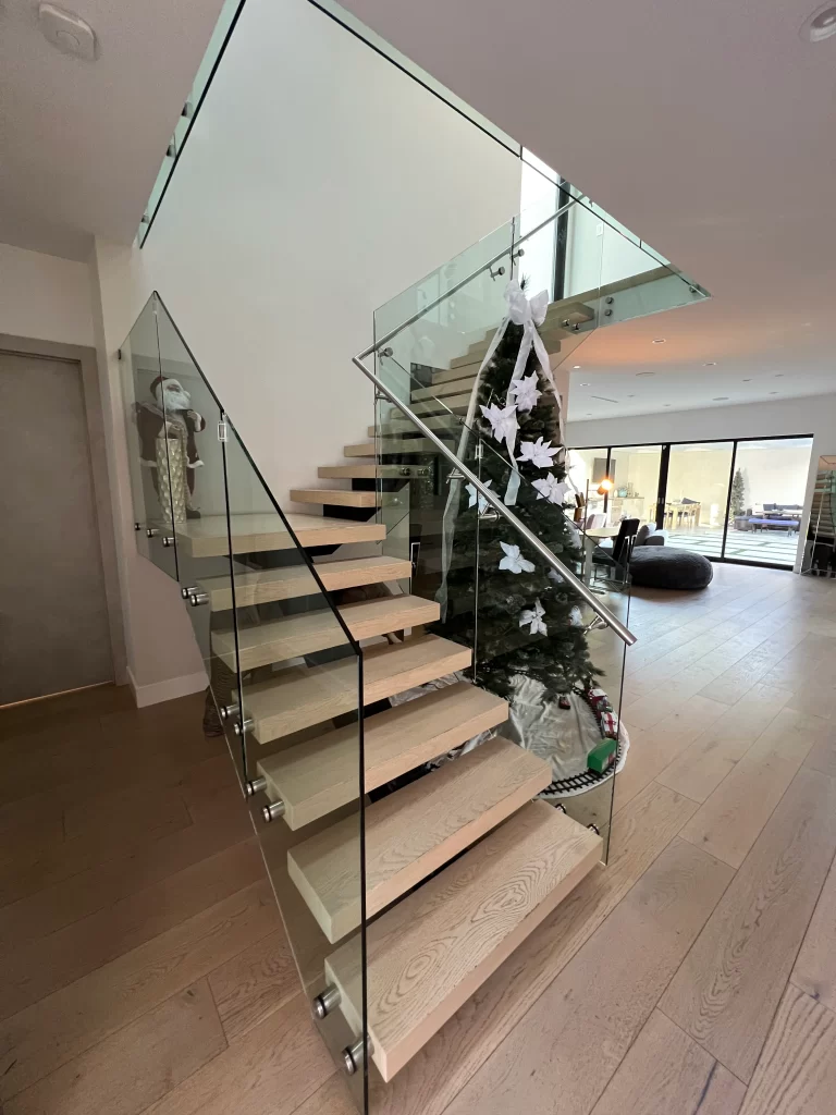 custom frameless glass railings