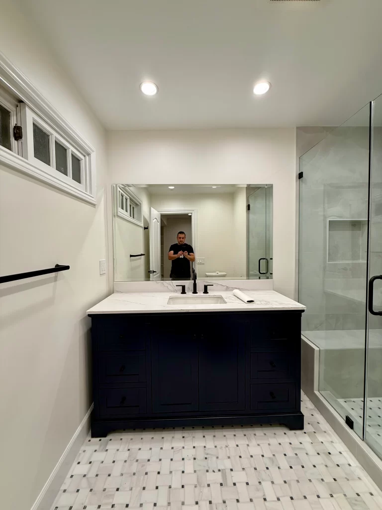 custom mirrors near me